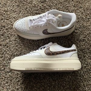 Nike Court Vision Alta